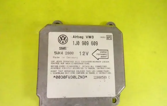 Seat Ibiza II (6k) Airbag control unit/module 1J0909609