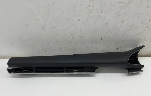 Mazda 3 Dash center air vent grill BDGF6471X 34BHRJ02 BHRH60375