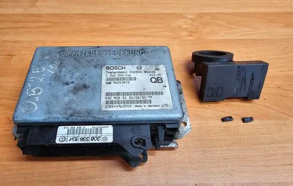 Opel Omega A Gearbox control unit/module 0260002416 96017873 GCBK44960043