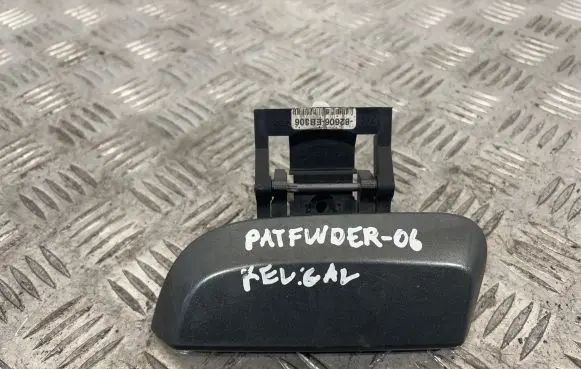 Nissan Pathfinder R51 Rear door exterior handle 82606