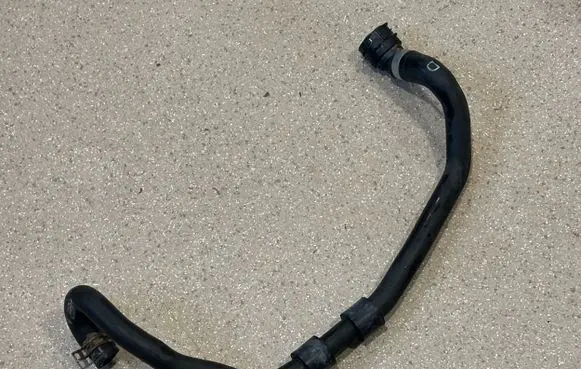 Porsche Taycan 9J1 Engine coolant pipe/hose 9J1121612