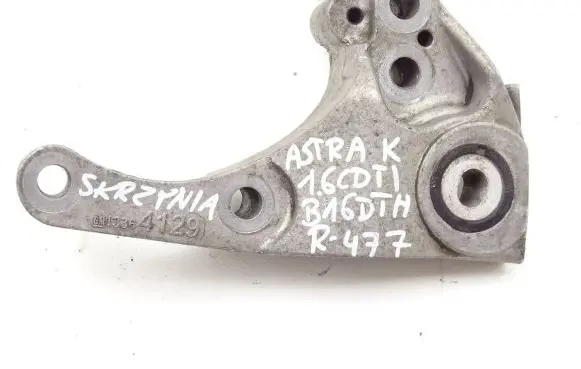 Opel Astra K Gearbox mounting bracket 13364129