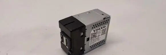 Volvo XC40 USB socket connector 31407038