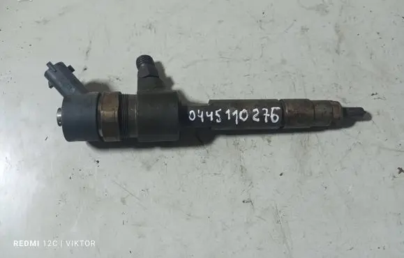 Opel Zafira B Fuel injector 0445110276