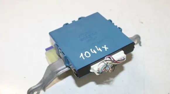 Toyota Corolla Verso E121 Other control units/modules 896180F020