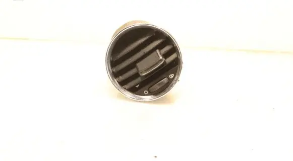 Peugeot 308 Dashboard side air vent grill/cover trim