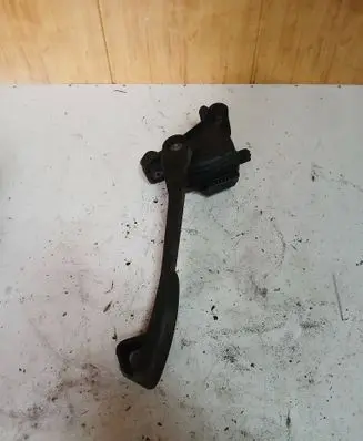 Volvo V70 Accelerator throttle pedal 30636004