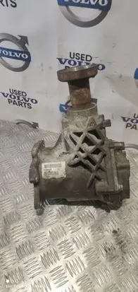 Gearbox transfer box case