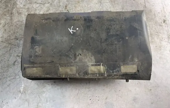 Toyota Land Cruiser (J120) Quarter panel pressure vent 6290460050 6293133020