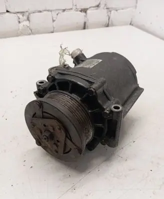 Mitsubishi Grandis Air conditioning (A/C) compressor (pump) 7813A068