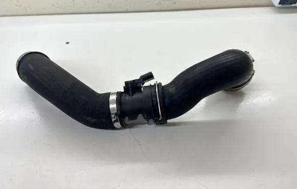 Volkswagen Transporter - Caravelle T5 Intercooler hose/pipe 7H0145955L 7H0145958D 038906051C