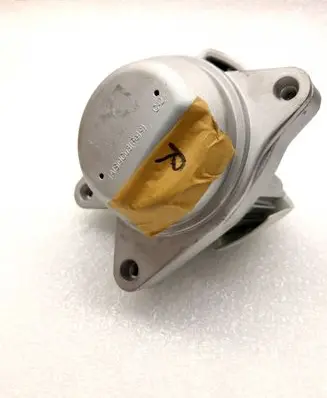 Porsche Macan (95B) Engine mount bracket 94637505840
