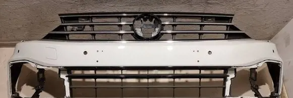 Volkswagen PASSAT B8 Front bumper 3G0807221G