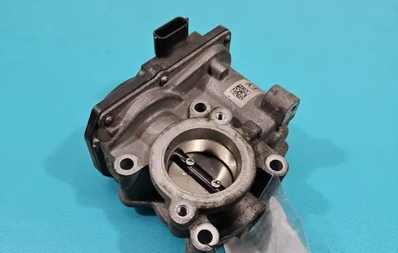Dacia Sandero Throttle body valve 161206038R IMPRK1482916
