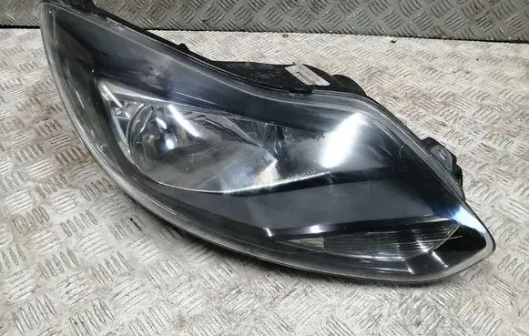 Ford Focus Headlight/headlamp BM5113W029CL