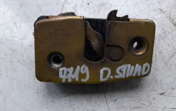 Volkswagen Transporter - Caravelle T4 Sliding door lock 701843604A