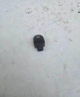 Toyota RAV 4 (XA40) Airbag deployment crash/impact sensor 8917312180