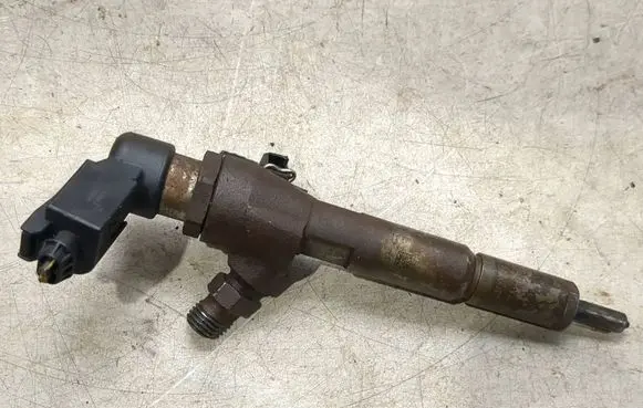 Ford Focus Fuel injector 4m5q9f593ad