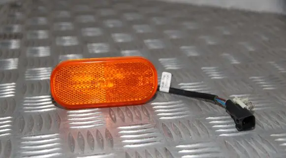Ford Transit Front fender indicator light BK3115442CB