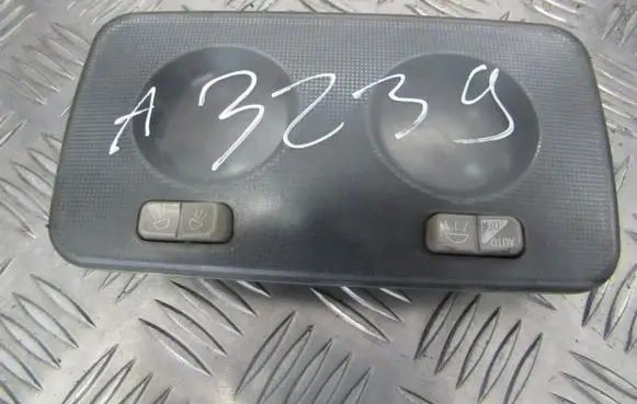 Alfa Romeo 156 Front seat light 0884200 1520400000