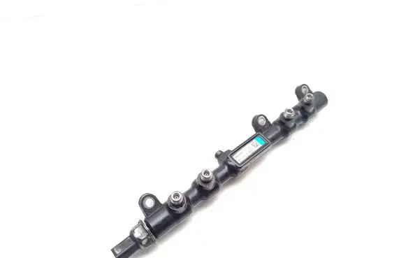 Jaguar X-Type Fuel main line pipe R9144Z130A 6S7Q-9D280-AA