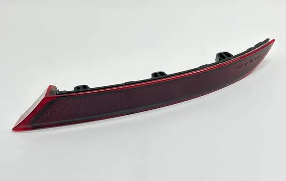 Volkswagen PASSAT B8 USA Rear tail light reflector 561945106