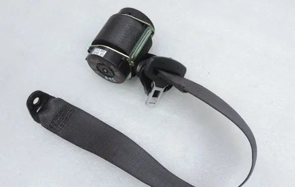 Opel Zafira C Third row seat belt 13332242 198268