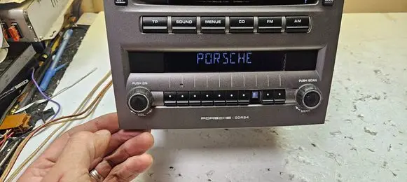 Porsche 997 Radio/CD/DVD/GPS head unit 99764512804 BE6645 CDR24