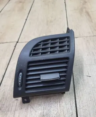 Mercedes-Benz E W211 Dash center air vent grill 2118300654 F151305