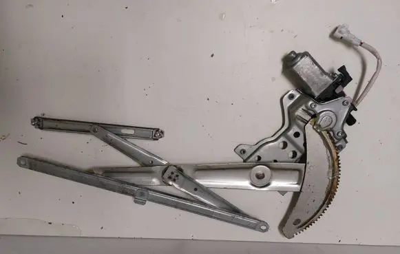 Suzuki Jimny Front door window regulator with motor 0621009221 8346081A10