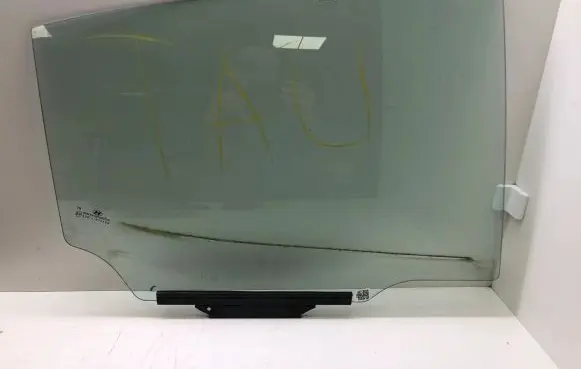 Hyundai i10 Rear door window glass