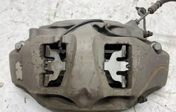 Audi Q7 4M Front brake caliper 4M0615106DB