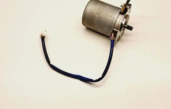 Nissan Qashqai Steering column adjust motor 