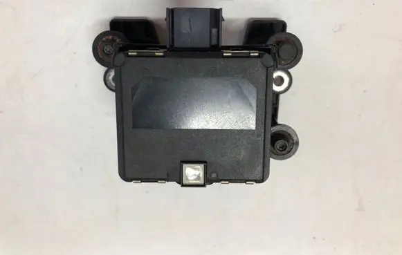 Volkswagen PASSAT B8 Distronic sensor radar 3Q0907561C