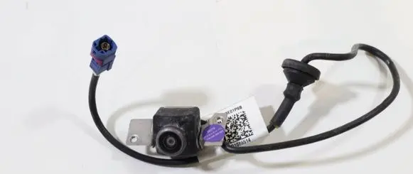 Tesla Model X Reversing camera 1061269-00-C 106126900C 1061269