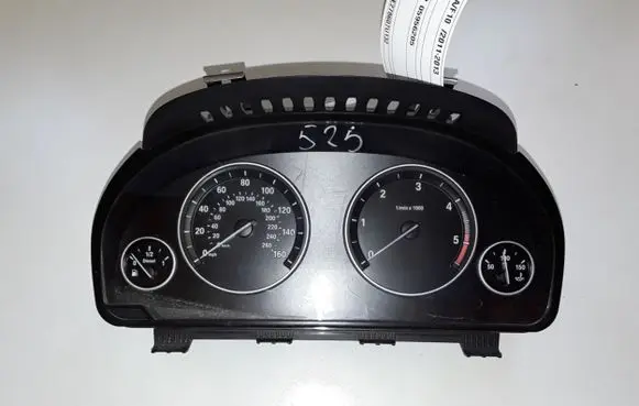 BMW 5 F10 F11 Speedometer (instrument cluster) 205956205