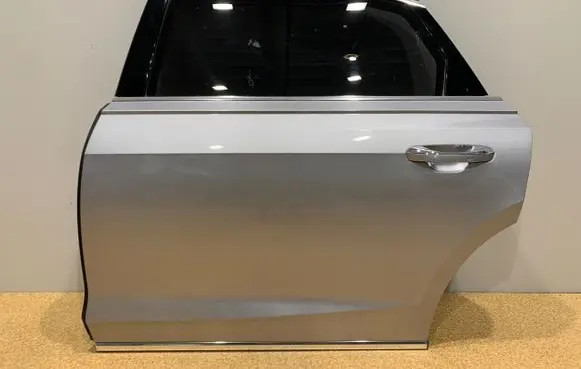 Audi A8 S8 D5 Rear door