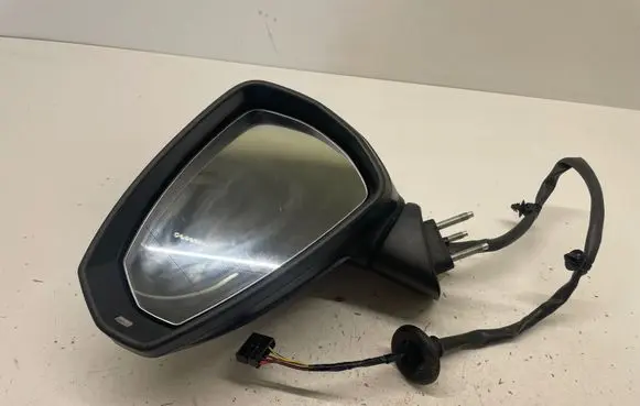 Audi A3 S3 8V Front door electric wing mirror E1021262