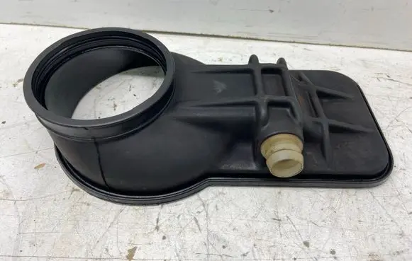 Mercedes-Benz E W124 Other engine bay part 1031410090