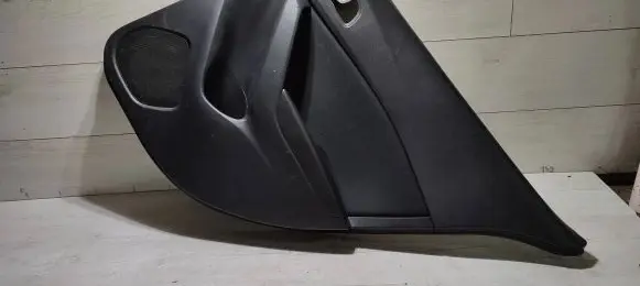 Mazda 3 III Rear door card panel trim BACT68520