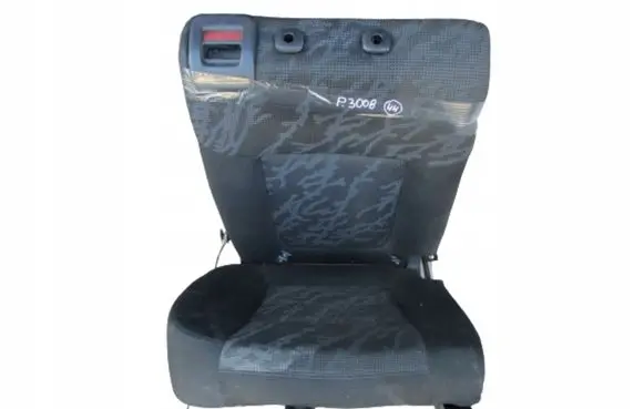 Peugeot 3008 I Second row seats 