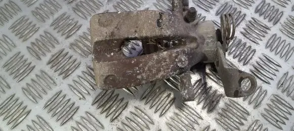 Alfa Romeo 147 Rear brake caliper