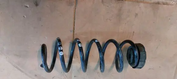Audi A4 S4 B8 8K Rear coil spring