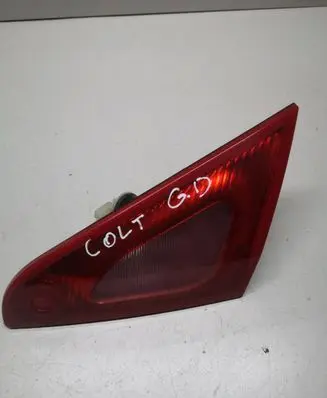 Mitsubishi Colt Tailgate rear/tail lights MN105626 105626