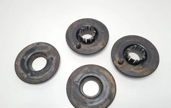 Skoda Octavia Mk3 (5E) Front coil spring rubber mount 5Q0512297D 5Q0512149A