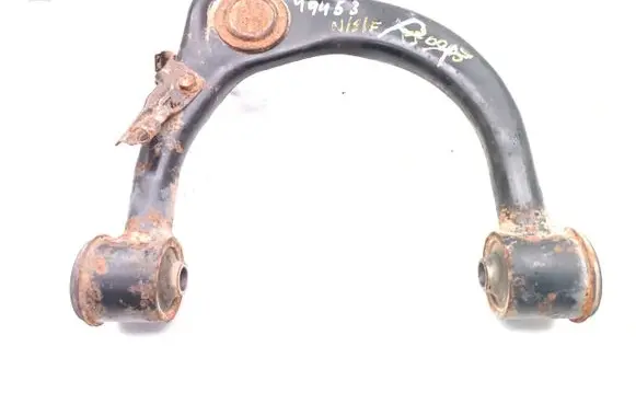Toyota Hilux (AN10, AN20, AN30) Front upper control arm/wishbone 