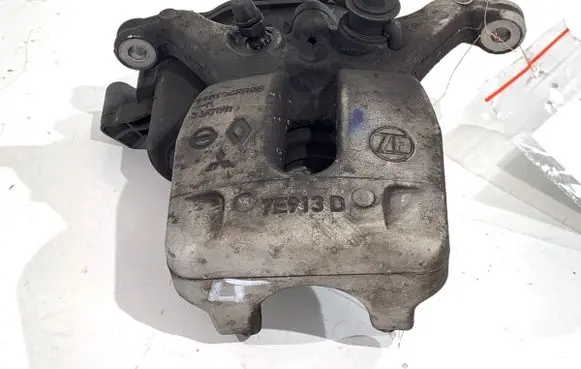 Nissan Qashqai J12 Rear brake caliper 440106RA0B