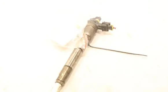Hyundai i40 Fuel injector 0445110589