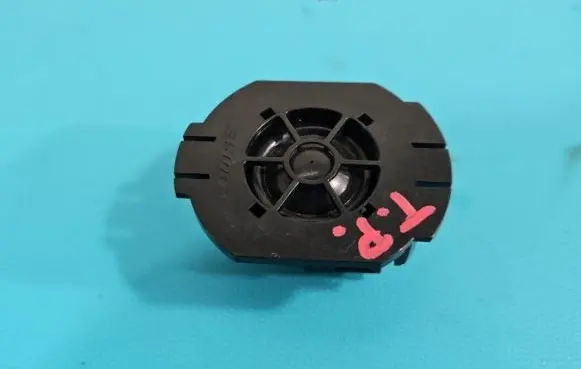 Renault Scenic III - Grand scenic III Front door speaker 281480008R IMPRK1395205