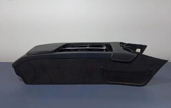 Volvo S90, V90 Center console 31389613